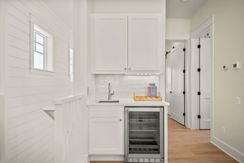 Beverage Center, 2nd Floor