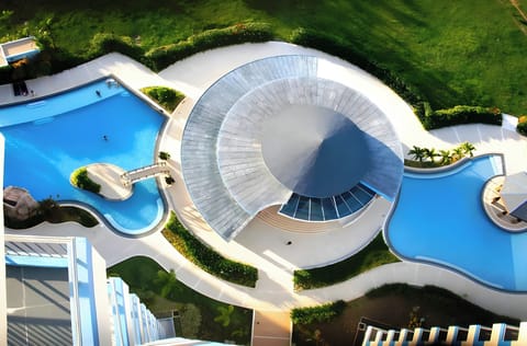 Condo, 1 Bedroom, Accessible, Balcony | Pool | Outdoor pool