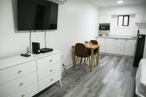 Fridge, microwave, coffee/tea maker, electric kettle