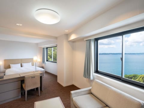2 bedrooms, in-room safe, free WiFi, bed sheets