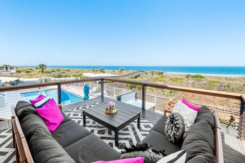 Hello beach vacation!