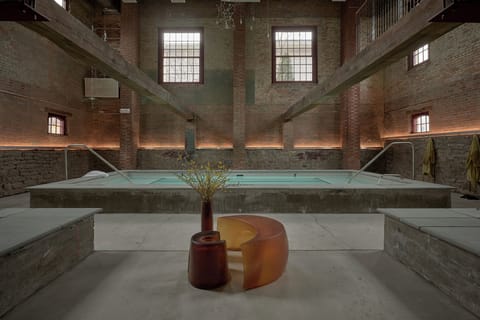 Deep-tissue massages, Swedish massages, facials, 5 treatment rooms