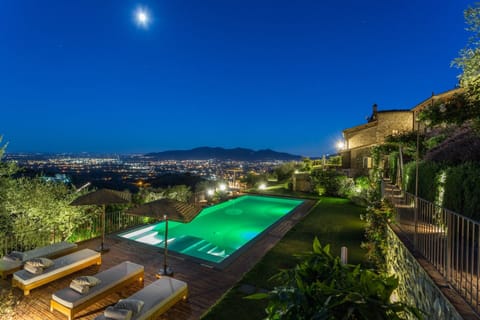 House | Pool