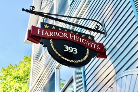 Harbor Heights Building