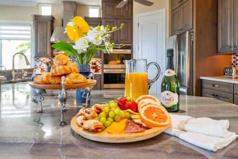 Prepare brunch for friends and family gatherings