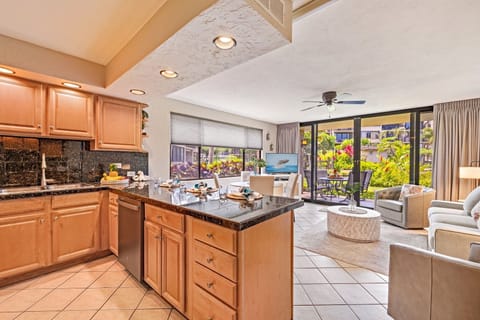 Condo, 1 Bedroom | Interior