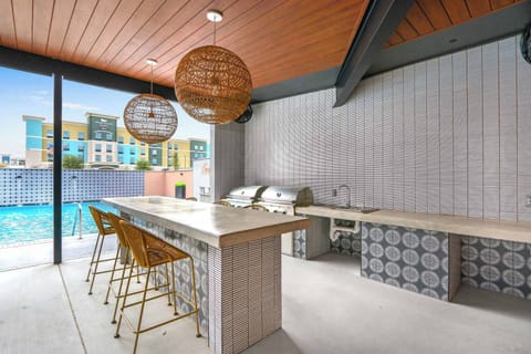 Condo, 1 Queen Bed with Sofa bed, Balcony (Creekside Modern) | Terrace/patio