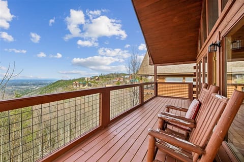 15-Balcony