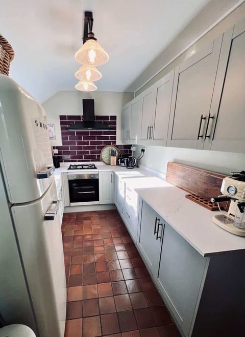 The recently upgraded kitchen now has an intergrated dishwasher, so someone isn't stuck doing the dishes!