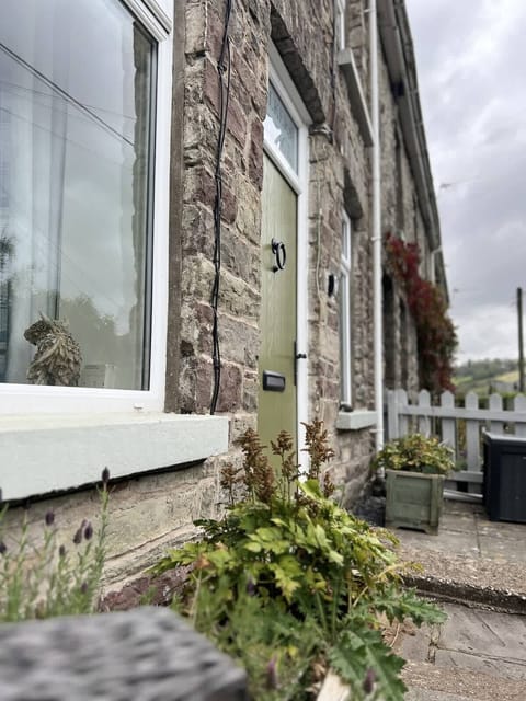 We're number 4, the green door.