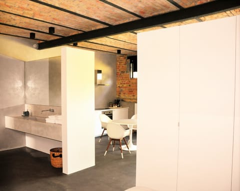 Apartment, Kitchen, Garden View | Living area | Flat-screen TV