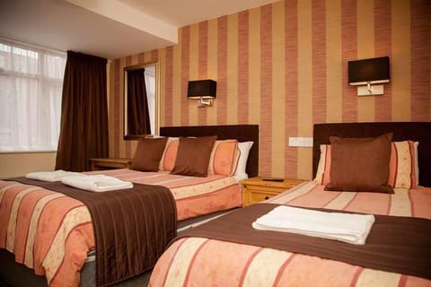 Standard Room | Bed sheets