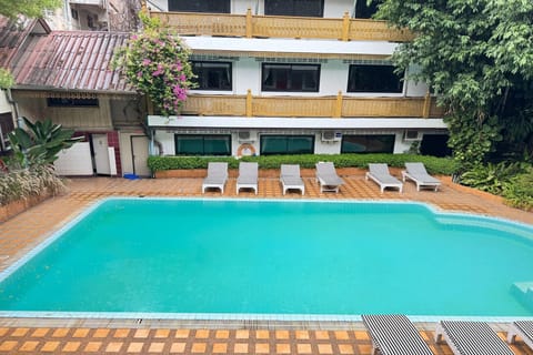 Holiday Home Swimming Pool