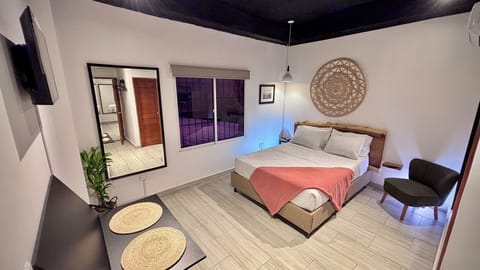 Comfort Double Room, Pets Allowed | In-room safe, desk, laptop workspace, WiFi (free)