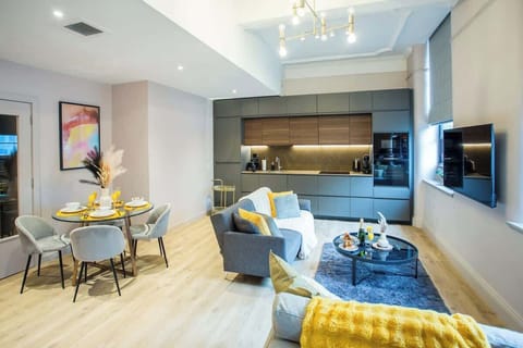 Spacious living area