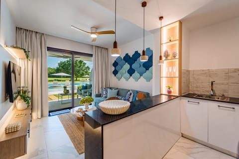 Aqua Luxe @ Cana Rock terrace to pool access E-105 (2513)