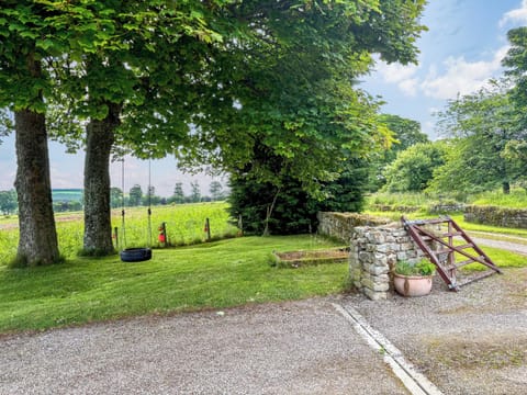 Outdoor | The Annex at Mains House, Tain