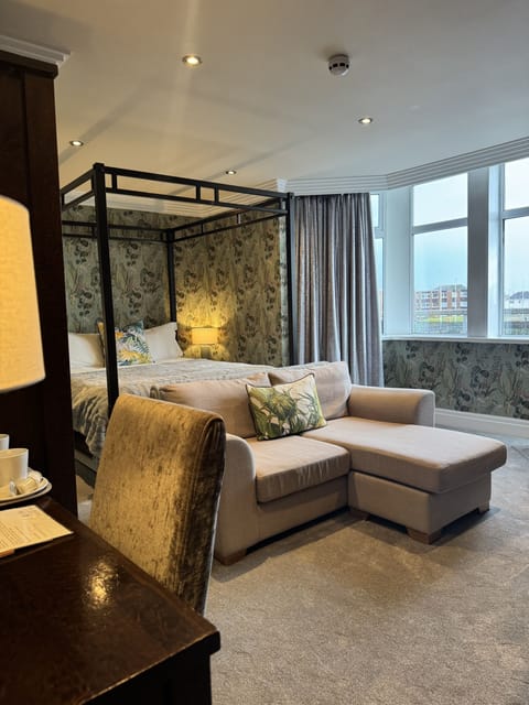 Double Room, Ensuite (Four Poster)