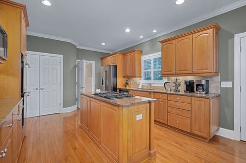 Whispering Knoll - Fully Equipped Kitchen