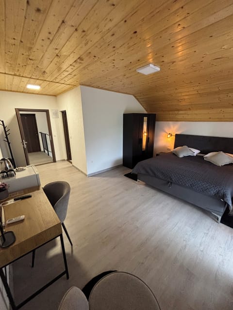 Deluxe Double room with King size bed, Garden View (1) | In-room safe, blackout drapes, soundproofing, free WiFi