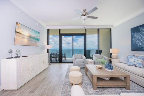 Phoenix Gulf Shores II 2202, Gulf Shores, Alabama, beach front, 3 bedroom condominium on the 22nd floor