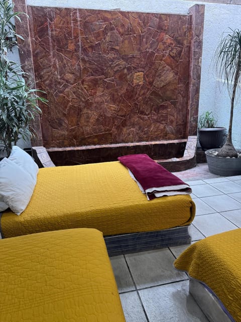 Family Triple Room | Free WiFi, bed sheets