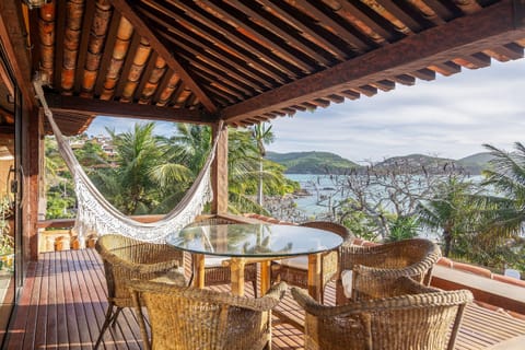 Deluxe Villa | Outdoor dining