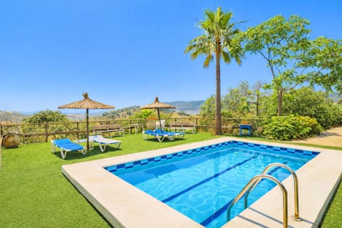 Country house with private pool in Ardales