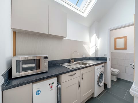 Utility room | The Stables - Devon Farm Holidays, Crediton