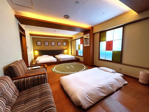 Eco Plan Japanese style Room, Non Smoking | Down comforters, in-room safe, individually decorated, desk
