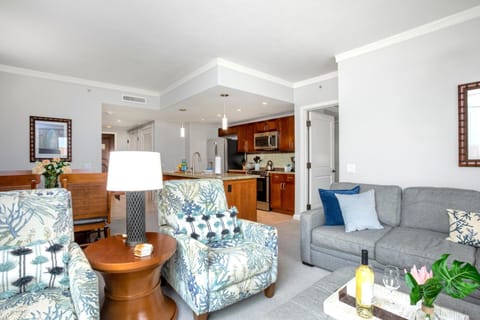 Bright coastal living meets modern kitchen in serene tropical paradise. HKK-220