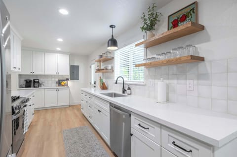 Fully Stocked Kitchen