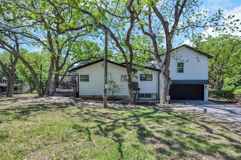 74ad69ab-c4a8-4c51-82b8-04f587b01a76