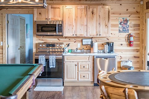 16888S0oyYGspD-20231102175231