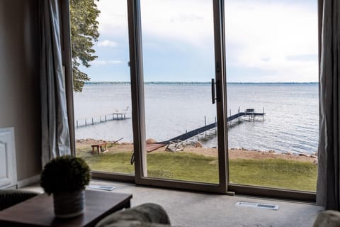 RivieraDrive_Interiors_025