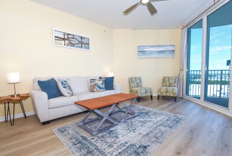 The Palms of Destin 11208 - Living Area