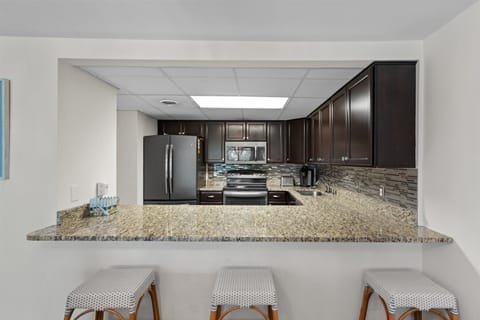 Enjoy your morning meal or mid-day snack at the Breakfast Bar!