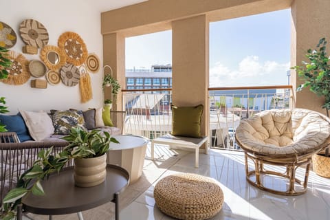 Apartment, 1 Double Bed with Sofa bed, Kitchen, City View | Balcony