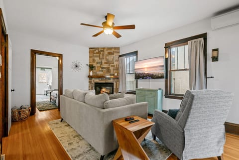House (3 Bedrooms) | Property amenity