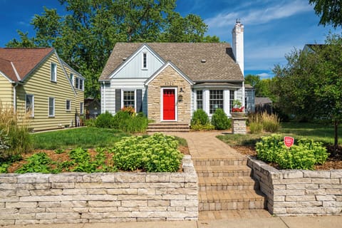 House (4 Bedrooms) | Property amenity