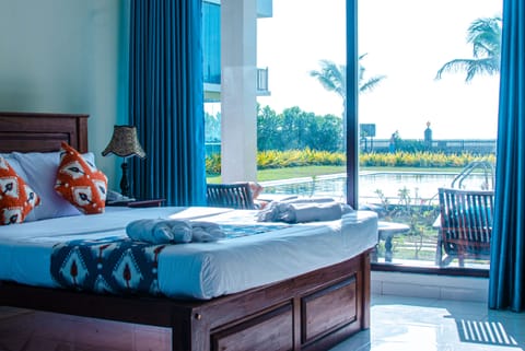 Deluxe Double Room | Garden view