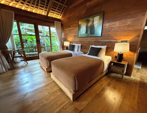 Stylish twin (150cm x 200cm) bedroom at Kaju Villa, Canggu