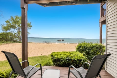 Wake up to your own private beachfront paradise 🌊