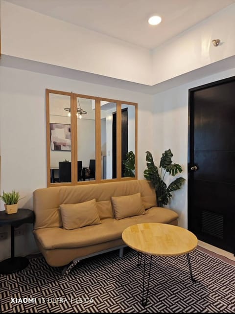 Condo, 1 Bedroom, Accessible, Balcony | Living room