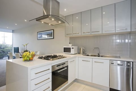 Apartment 7