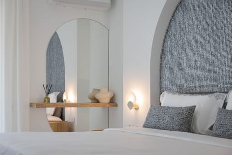 Deluxe Apartment, Balcony, City View | In-room safe, blackout drapes, soundproofing, iron/ironing board