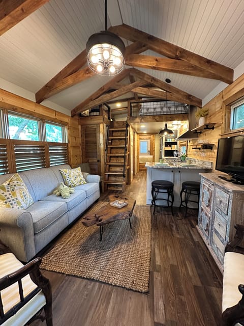 Tiny Home Retreat - Pawley’s Island