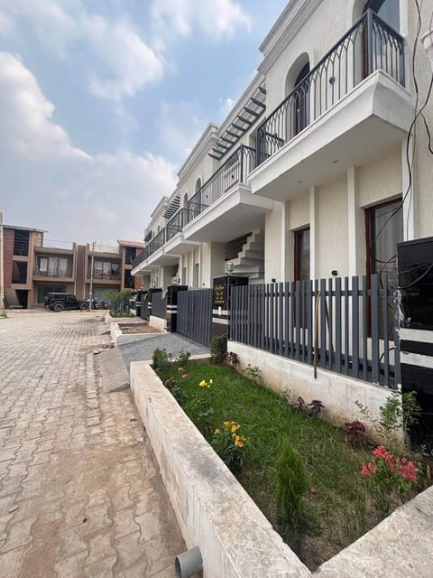 Villa, 4 Bedrooms, Smoking, Balcony | Exterior