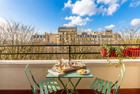 Superior Apartment, Garden View | Terrace/patio