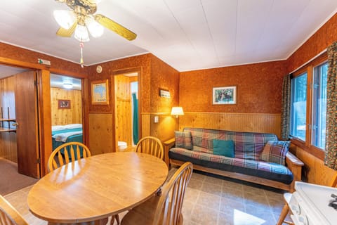 Hilltop20Living20Room